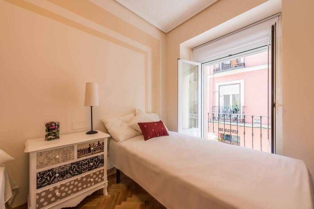 מדריד Almaden Apartment חדר תמונה