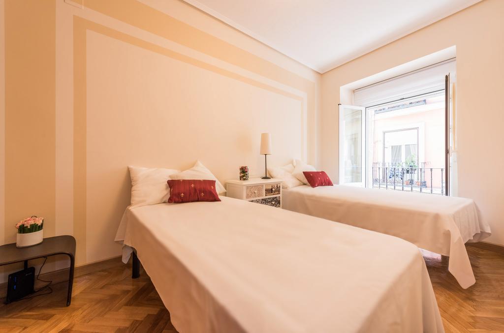 מדריד Almaden Apartment חדר תמונה